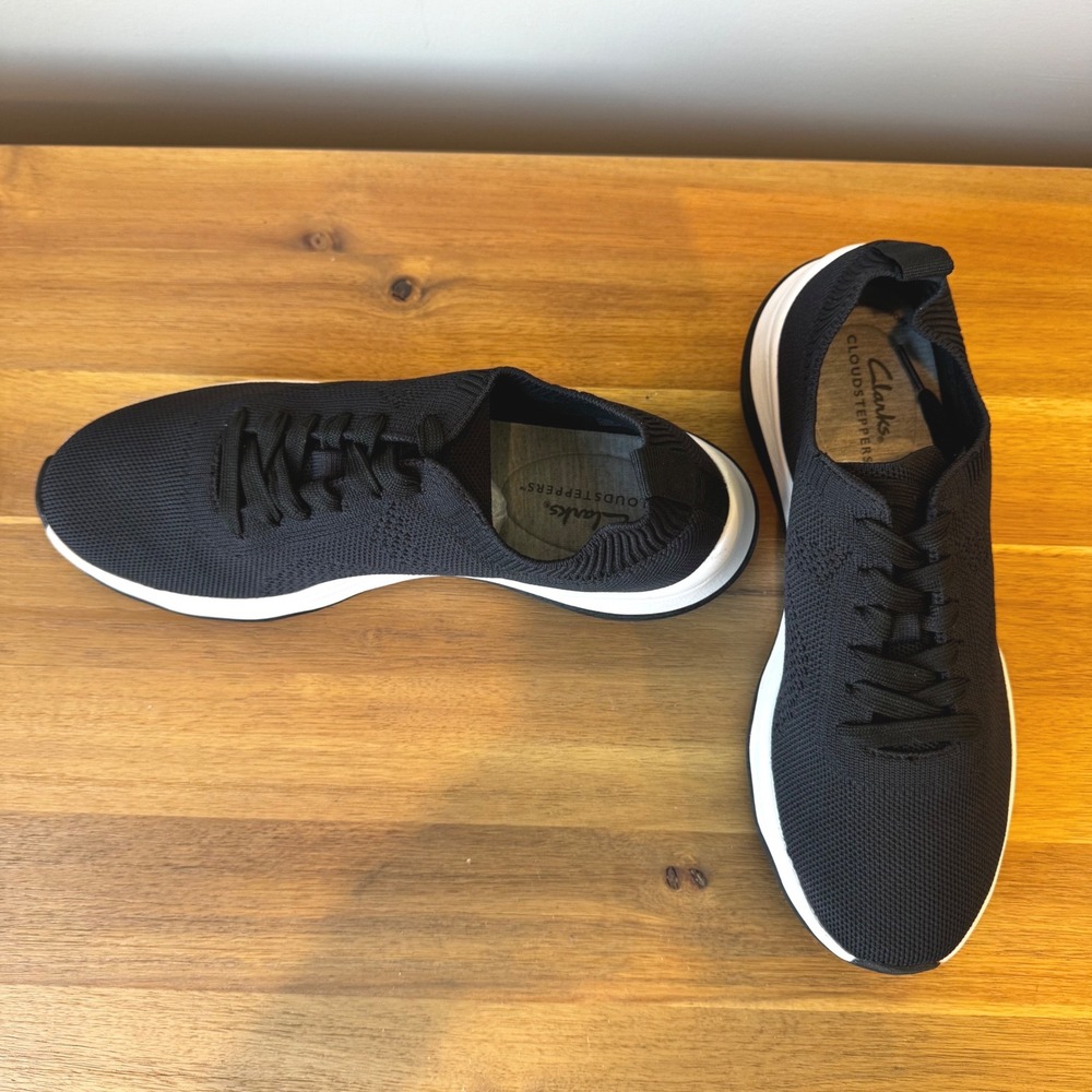 Clarks Cloudsteppers‎ Mira Tide Women 8 Wide Black Knit Sneakers  Comfort Casual